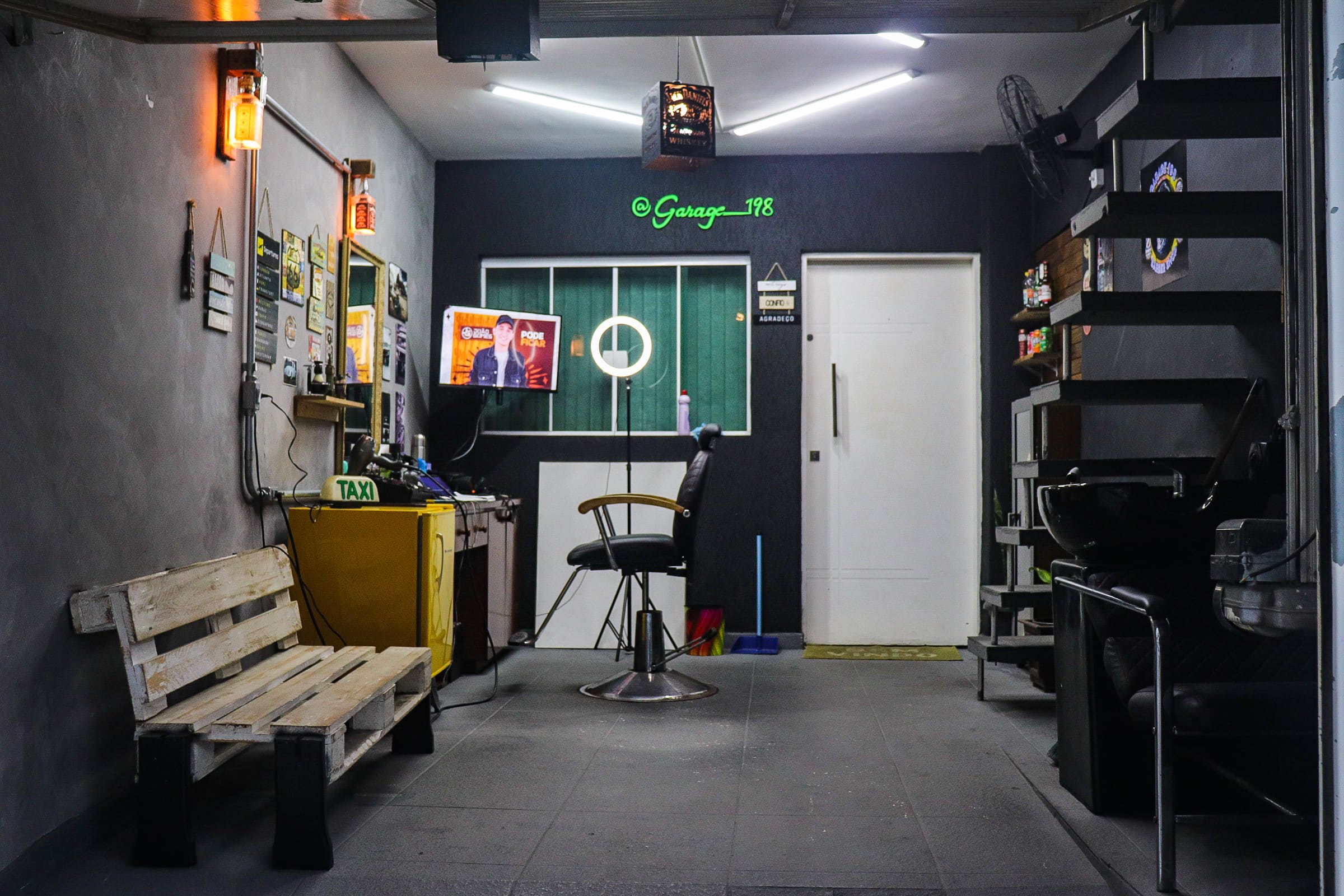 Barbearia Garage 198